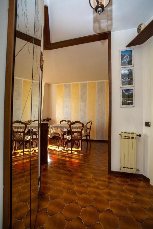 Casa Vacanze Heidi Vista Lago Verbania Extérieur photo